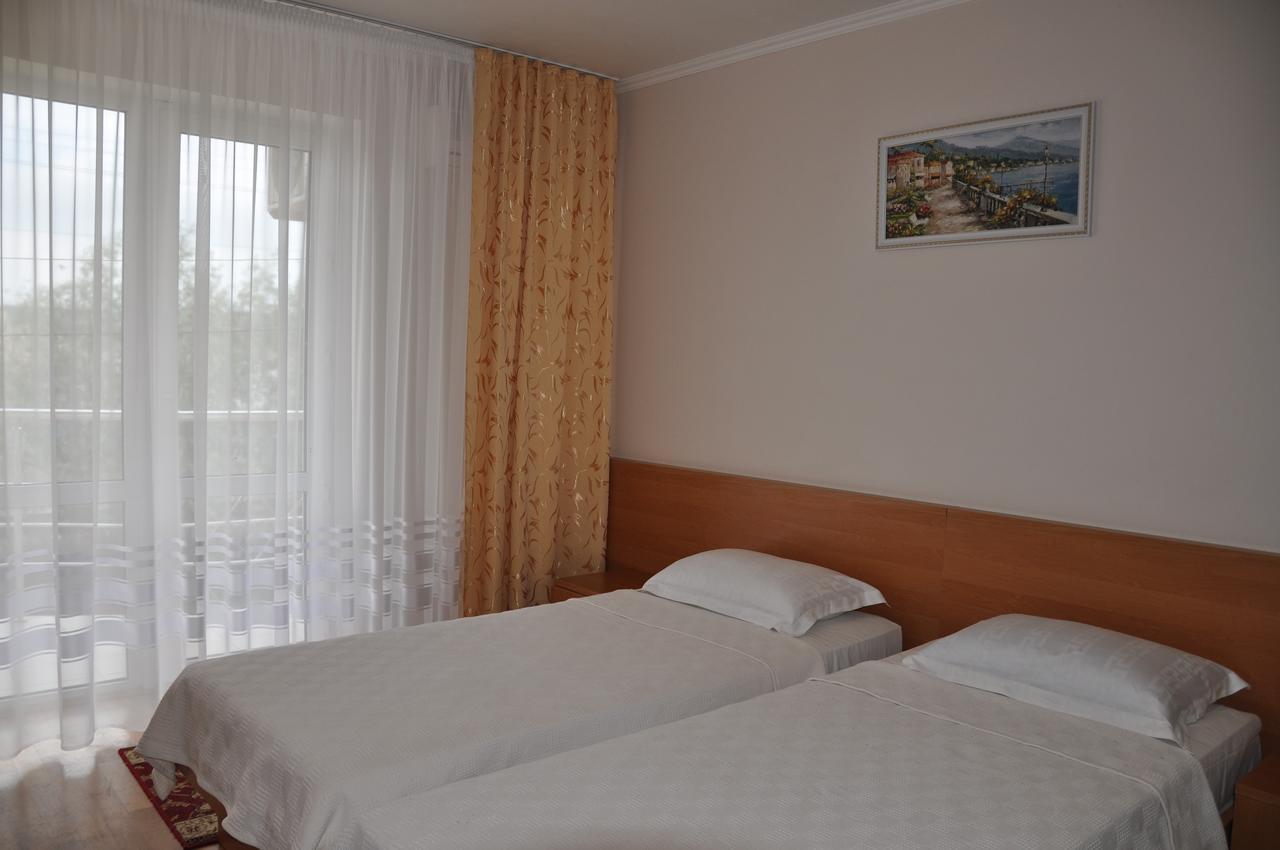 Pharaon De Lux Hotel Zatoka Exterior photo