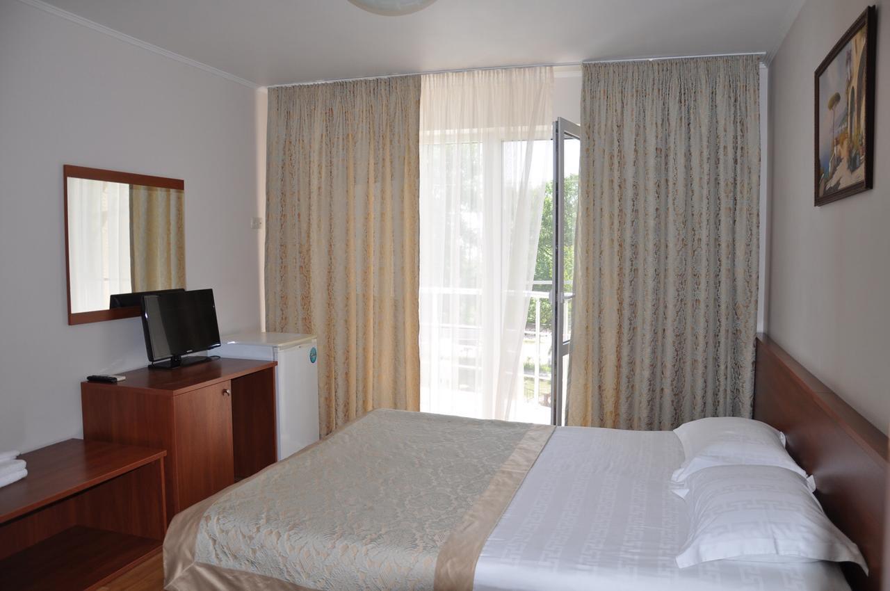 Pharaon De Lux Hotel Zatoka Exterior photo